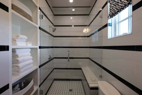 A Boheme Design - Blue Mountain Beach Funky Retro Carriage House